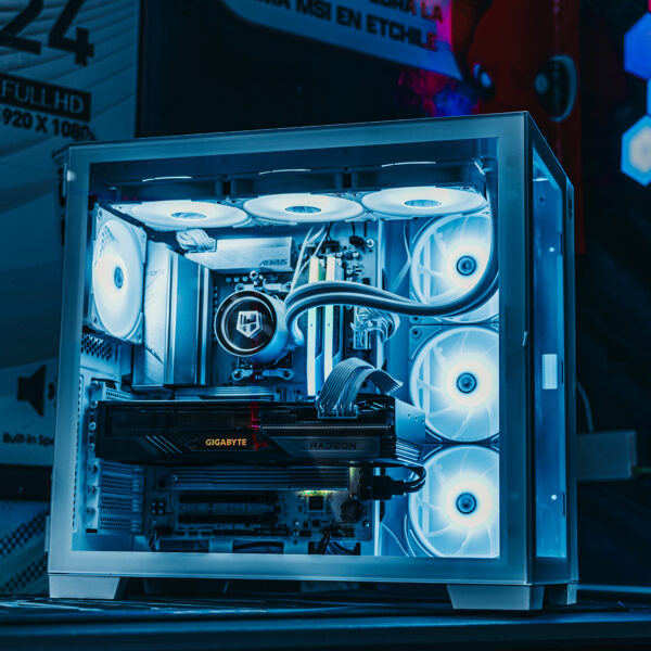 PC GAMER AMD RYZEN 5 8400F RX 7700 XT WC 360 AORUS B650 ICE 32GB RAM DDR5 1TB M2 WIFI BT 650W ICE W10 PRO - Imagen 2
