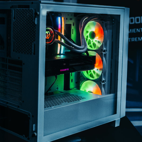 PC GAMER AMD RYZEN 5 9600X RX 7800 XT 32GB RAM DDR5 5200 1TB M2 WC360 WHITE 3000D 750W W10 PRO - Imagen 4