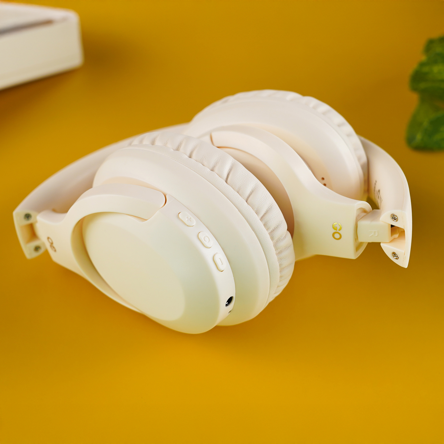 Productos Fantech Audífonos Inalámbricos Bluetooth WH05 GO VIBE Beige Edition ETCHILE Fantech Audífonos Inalámbricos Bluetooth WH05 GO VIBE Beige Edition - Imagen 11